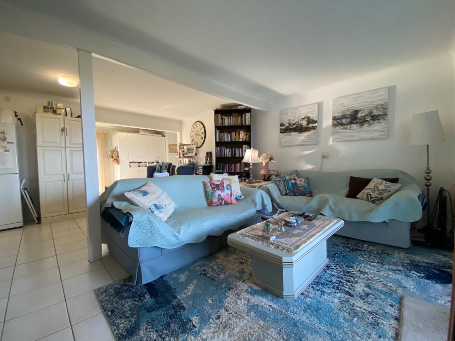 5 Bedroom Property for Sale in Cintsa East Eastern Cape